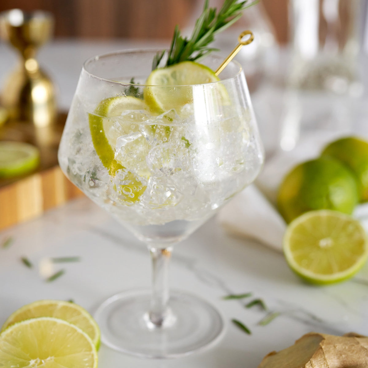 http://luxuryhomebar.com/cdn/shop/products/angled-crystal-gin-tonic-glasses-by-viskir-9418-drinkware-viski-473316_1200x1200.jpg?v=1648113588