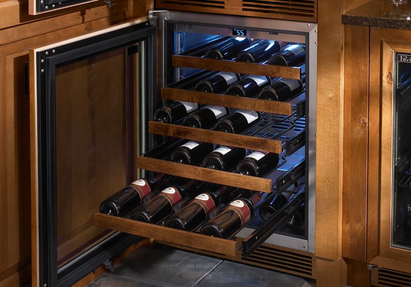 Perlick - 24" 40-Bottle Single-Zone Indoor Undercounter Stainless Steel Wine Cooler (HP24WS-4)