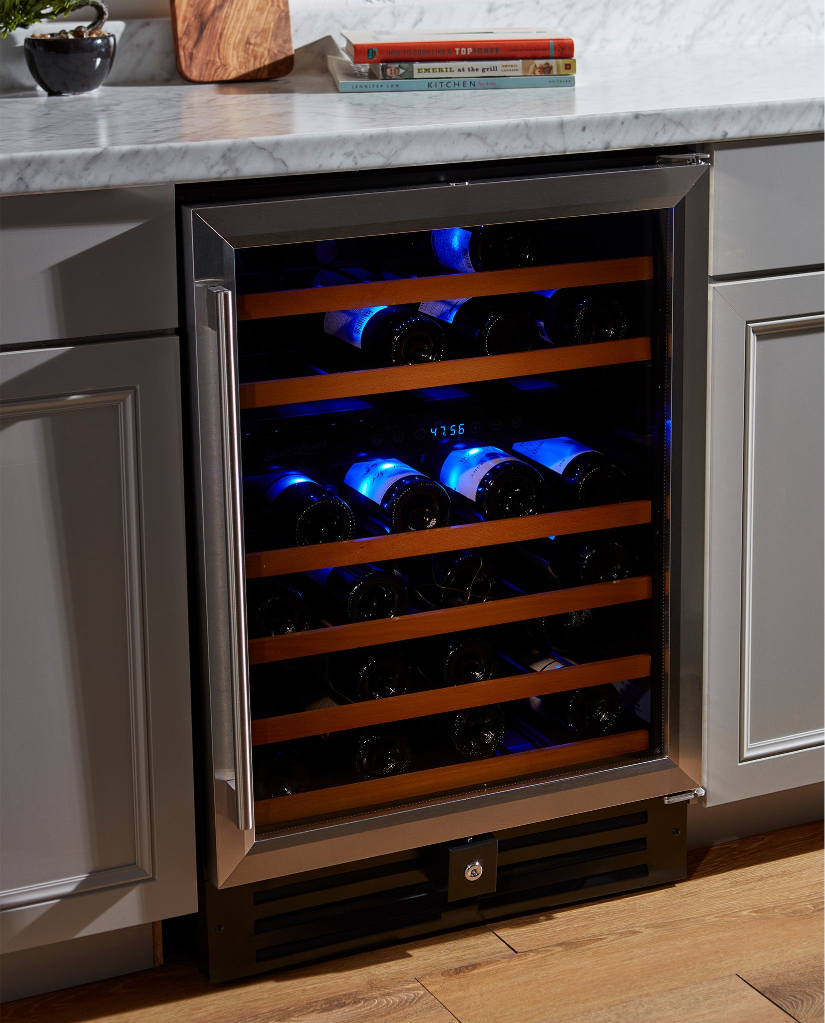 Smith & Hanks - 24" 46-Bottle Dual-Zone Stainless Steel Trim Glass Door Wine Cooler (RE100002)